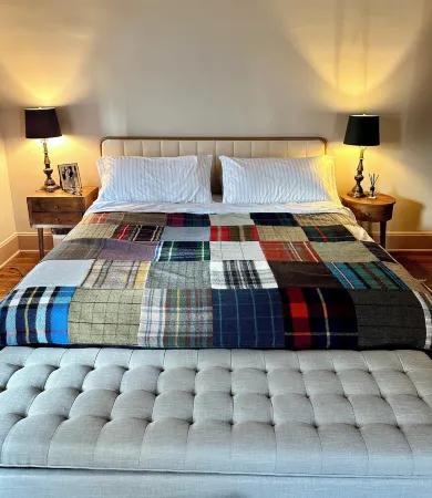 Welcome to A Scholarly Retreat, just a stroll from campus