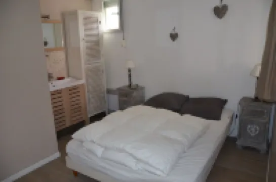 WISSANT heart of the village: Spacious and bright apartment at 50m from the sea Hotels in Wissant