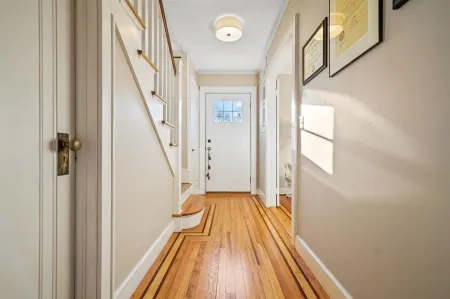 Charming beach home, complete with pool & cozy guest house!