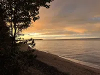 4 Seasons Superior Beach House