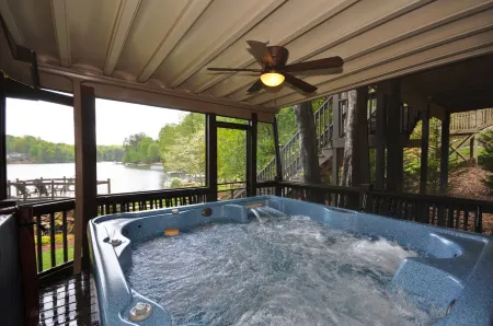 Lake Front, Pet, Game Room, Dock, Swim-Fish-Boat, Fire Pit, New Boat Rental Отели в г. Чероки