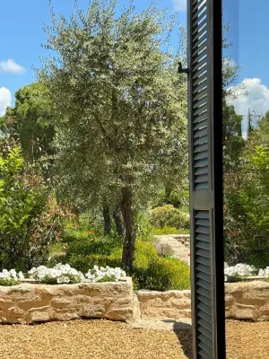 Luxury studio apartment in the Luberon’s golden triangle