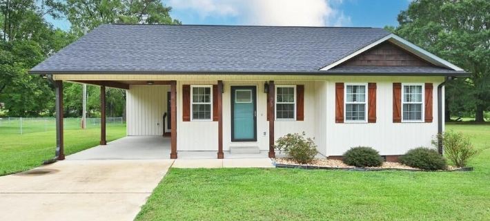 Relax at the Blue Bird - 2Bd/2BA + Easy Parking Hotels in Cullman County