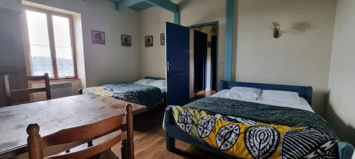 Quiet renovated house near the beach with beautiful garden in Kerdalé