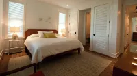 Bright & Comfortable Florida Cottage, Within 15 Min to Siesta and Nokomis Beach 퍼블릭스 슈퍼 마켓 앳 샵스 앳 케이시 케이 주변 호텔