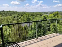 Gated, Luxe Mid-Century Modern Condo| Walk to golf & pools!