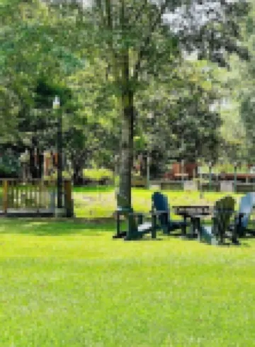 Three Little Birds Canal Cottage