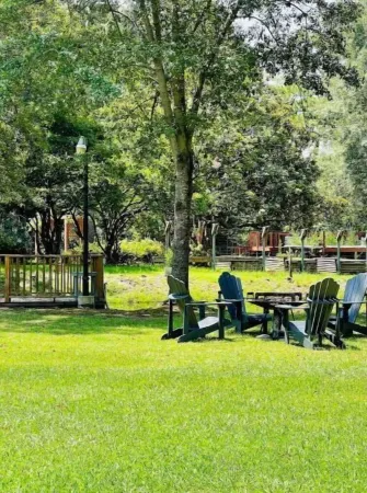 Three Little Birds Canal Cottage