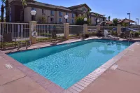 햄프턴 인 & 스위트 우드랜드-사크라멘토 에어리어