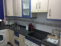 Air conditioning, Wifi, close to the mosque and cathedral