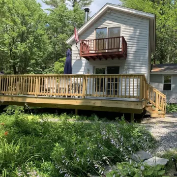 Leave it All Behind! 4-Season Sebago Lake Area, Kayak, Canoe & Fish, Pets Free!