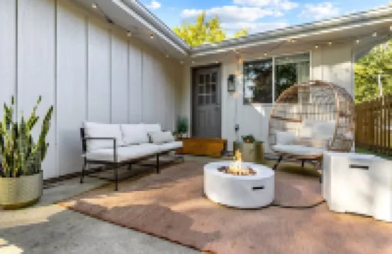 White Guesthouse with a Pool