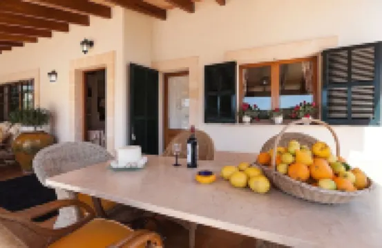 Family friendly 3 bedroom 4 bathroom villa in Pollensa