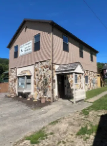 Stay, play and relax in Ohiopyle, PA, Hot tub, Pool table, GAP, Arcade Game