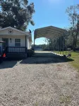 Charming Cottage in Gulfport Overlooking 2 Beautiful Pondswifipet Friendly