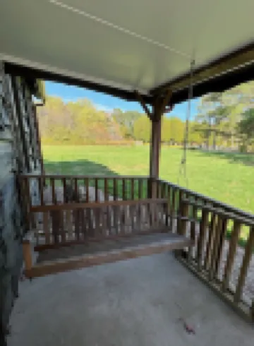 Pet Friendly Cozy Cabin Close to Slopes