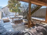 The Nature House is a perfect mix of charm and location! Hotels in Madison