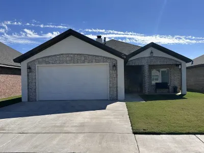 Fully stocked, close to medical, cozy, high end, pets welcome, family friendly Các khách sạn gần Thunderzone Family Fun