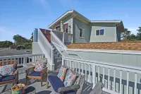 Coastal Charm: Ocean Views, Hot Tub, Fire Pit Near Tide Pools, Surfing, & SFO