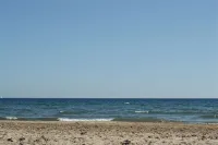 Nice studio view port. Beach and sea at 50 meters.