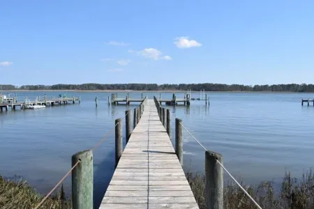 Mermaid Manor-Water Lovers Paradise