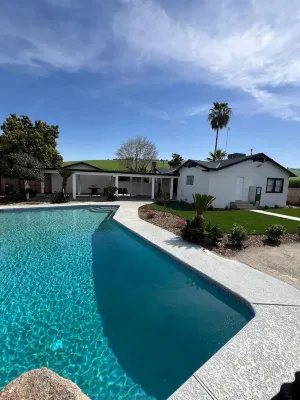 Charming Country Home with Pool - con encanto