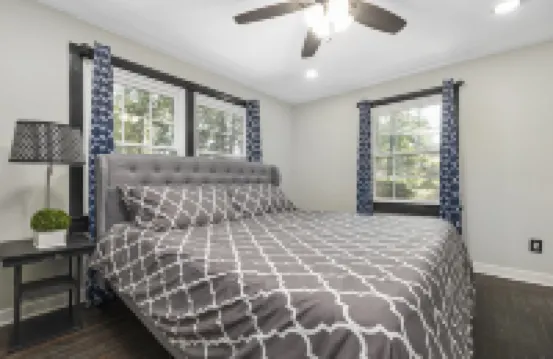 Modern Bungalow near River, CLT & Belmont Abbey