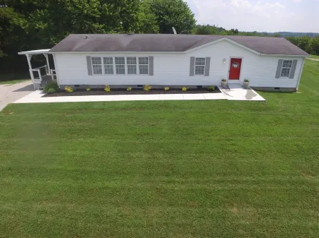 Country's Edge Near The Ark Encounter
