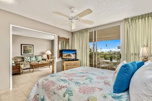 Maui Banyan Q410 - Ocean View, King Bed, Across The Street From Kamaole Beach!