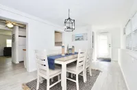 Driftwood Way~ No Checkout Chores Hotels in Jensen Beach