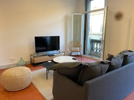 Completely renovated apartment in the heart of Avignon Отели рядом с Аэропорт Авиньон-Комон