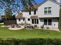 Beautiful Waukesha Home Hotels near Silvernail Shopping Center