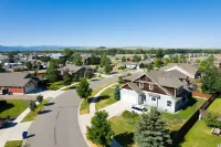 Three Suites Lodge, Full Private Bathrooms! - Hot Springs