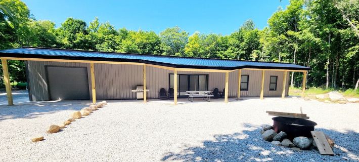 Barndominium on H-58 Near Pictured Rocks Attractions Ξενοδοχεία στην πόλη Munising Township