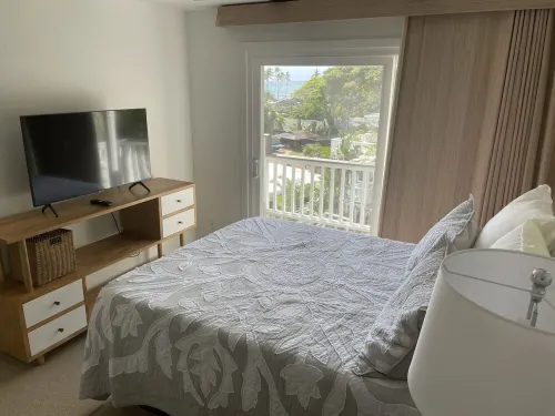 Heavenly Hale Best  Monthly Vacation Rental - Walk to Beach! 카일루아 호텔