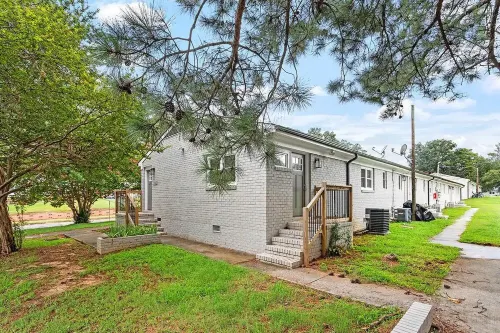 Urban Oasis! Downtown Raleigh