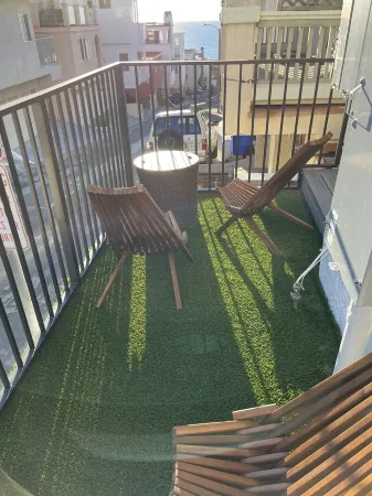 Steps to the beach,Newly remodeled Ocean Views, luxury living at its best!