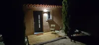 In the Calm of Green Provence<Br>