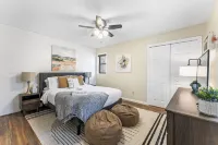 Pet Friendly Modern Poconos Home | Hot Tub | Cozy Woodlands!