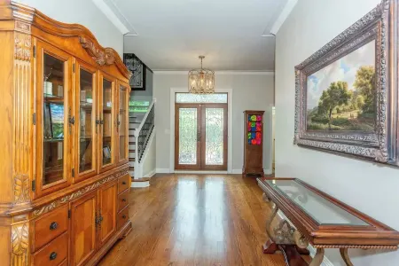 Doodle Days at Lake Jordan Sleeps 18 with a Pool!