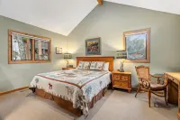 Bierhaus Cabin - Walk to RMNP, River Access! A/C. - Chalets