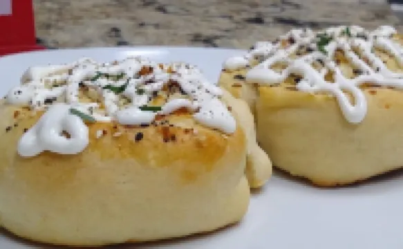 2BR Mountain Cabin - with Hot out the oven Baked Breakfast each morning!!