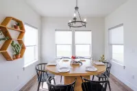 Chic & Stylish/King bd/Fireplace