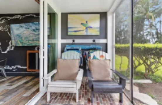 NEW! RusticLuxe — Fully Custom Boss Cabin at Turtle Bay 卡夫庫酒店