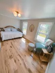 Historical House close to the Chain O Lakes, Crystal River, hiking & shops Hotel dekat Timber Creek Gift Shop