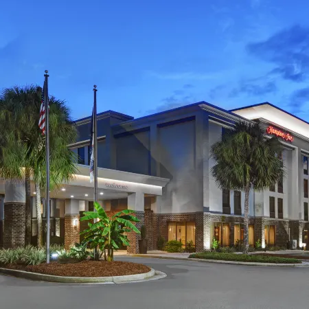 Hampton Inn Charleston/Mt. Pleasant-Patriots Point