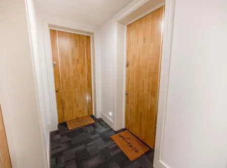 Host & Stay - Maple Court