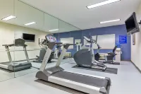 Holiday Inn Express PALESTINE by IHG - Gym