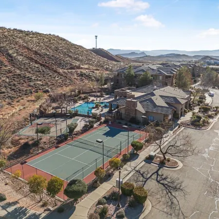 Brand New 2 bed 2 bath ground floor condo, in the Terra resort at Coral Canyon.