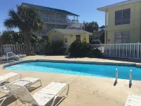 East End -Beach Oasis- St. George Island. Beach Condo / Full Sized Swimming Pool - Beach